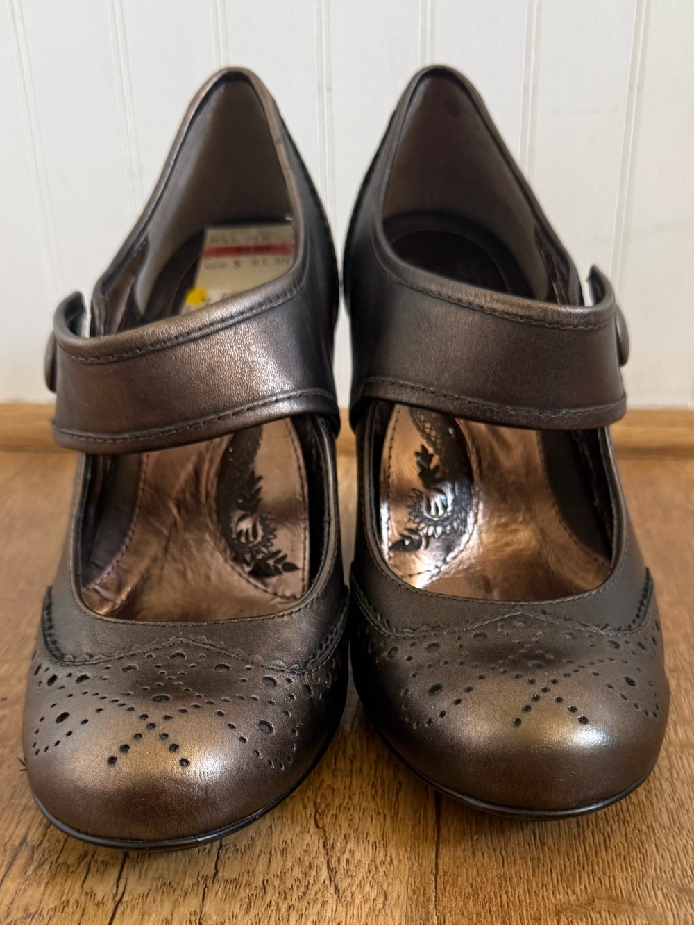 Sofft Fiona Bronze Metallic Leather Mary Jane Brogue Block Heels - Size 7 - Picture 4 of 9
